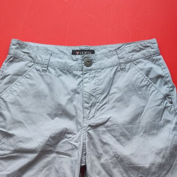Guess casual flat front short light grey men's size 30 - Picture 2 of 9